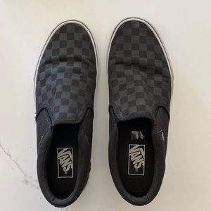 Men’s Vans Asher Slip on size 9.5
